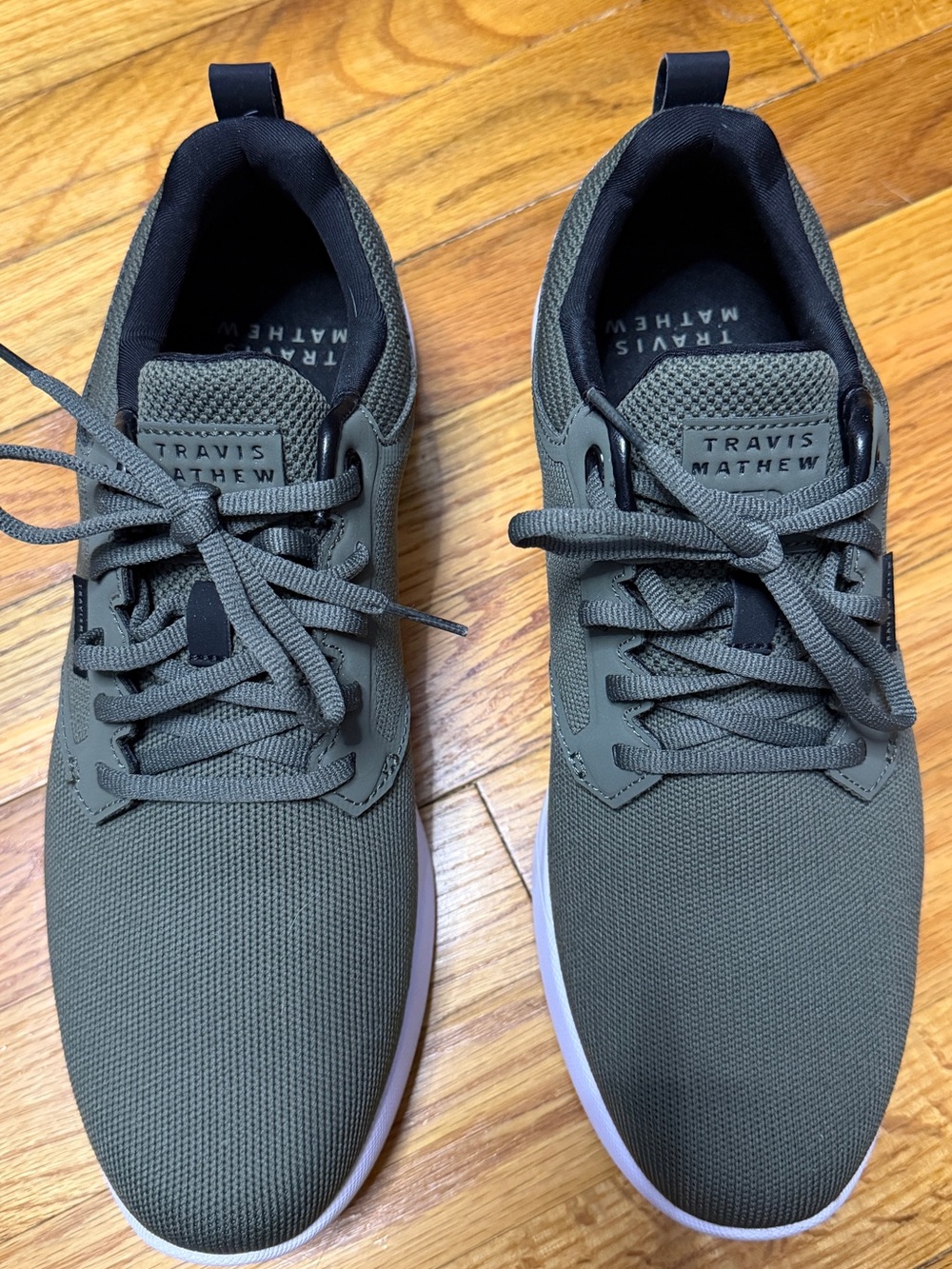TravisMathew Men's Athletic Shoes Olive Green and Black - Picture 6 of 7